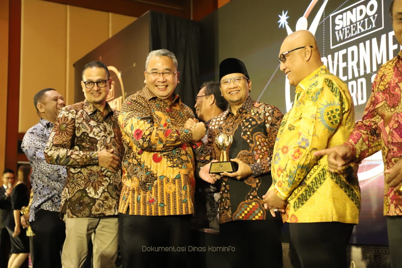 Bupati Pasuruan Terima Penghargaan Melalui Program Kenduren Mas