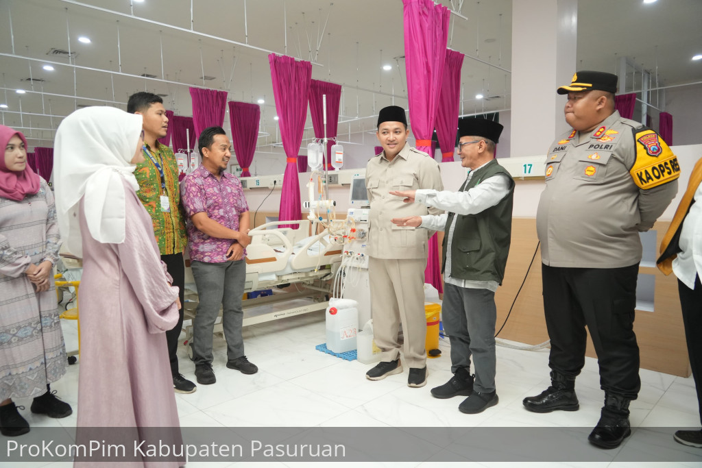 Pastikan Keamanan dan Kenyamanan Pemudik, Bupati Rusdi dan Wabup Gus Shobih Pantau Pos PAM Lebaran 1446 H dan Rumah Sakit Daerah