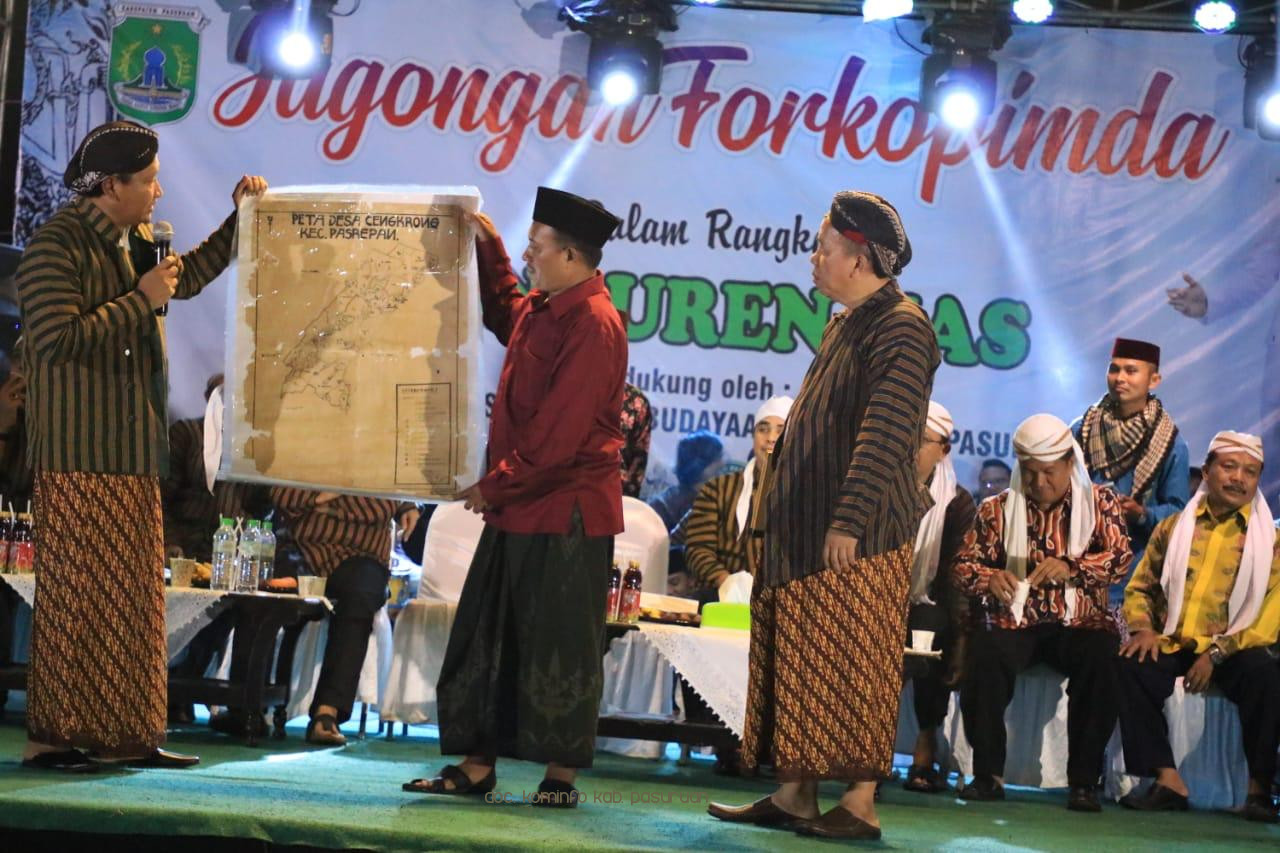 Jagongan Forkopimda, Bupati Irsyad Yusuf Sapa Warga Kecamatan Pasrepan