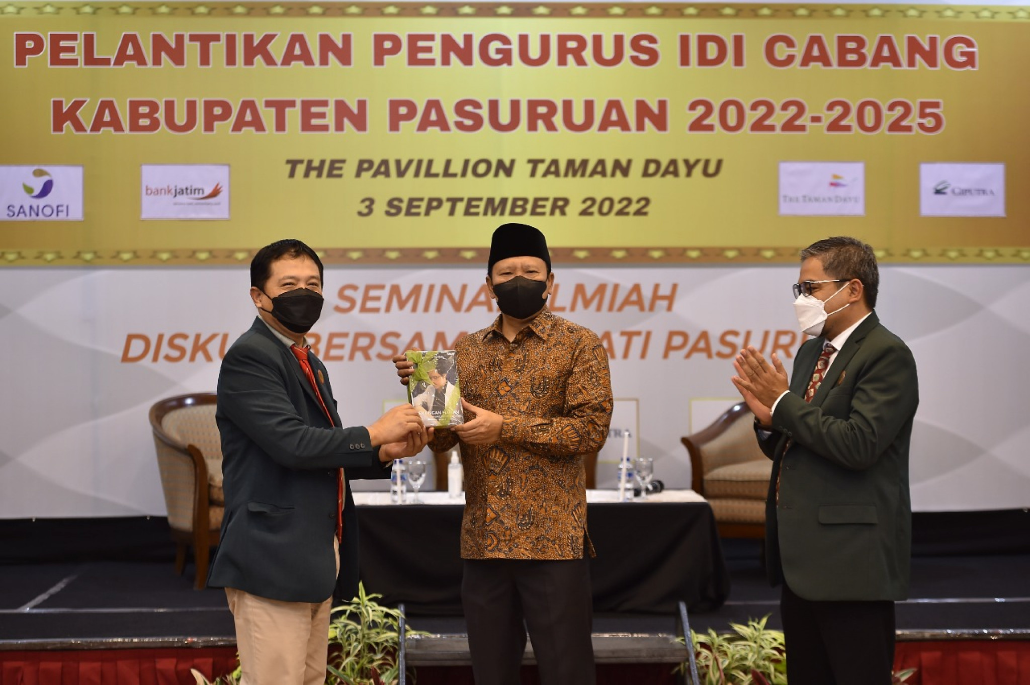 Sampul untuk PELANTIKAN PENGURUS IDI KABUPATEN PASURUAN DI TAMAN DAYU