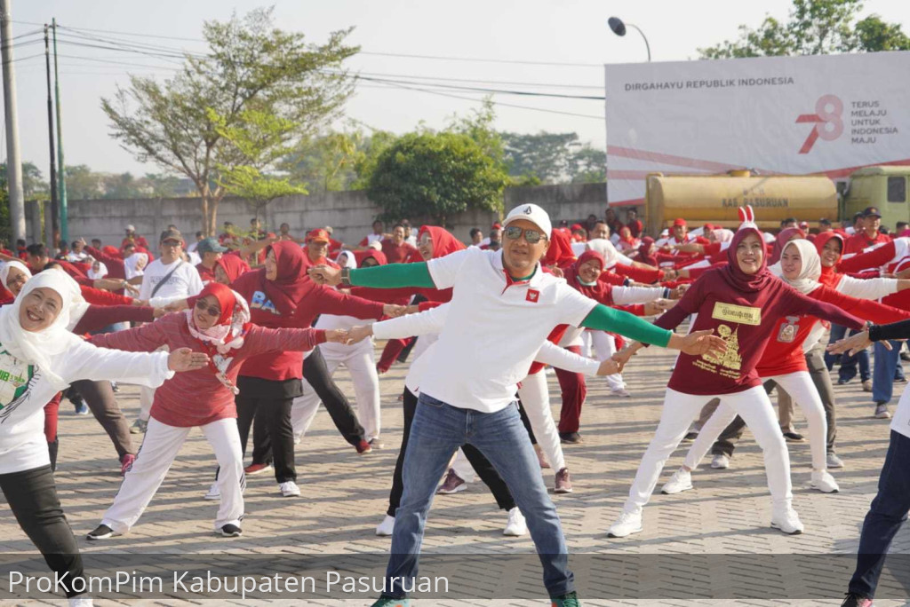 Senam Pagi Bersama, Bupati Irsyad Bagi-bagi Hadiah
