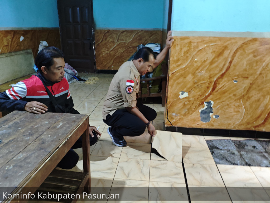 Puluhan Rumah Warga Dusun Sempu, Purwodadi Rusak Akibat Fenomena Tanah Gerak