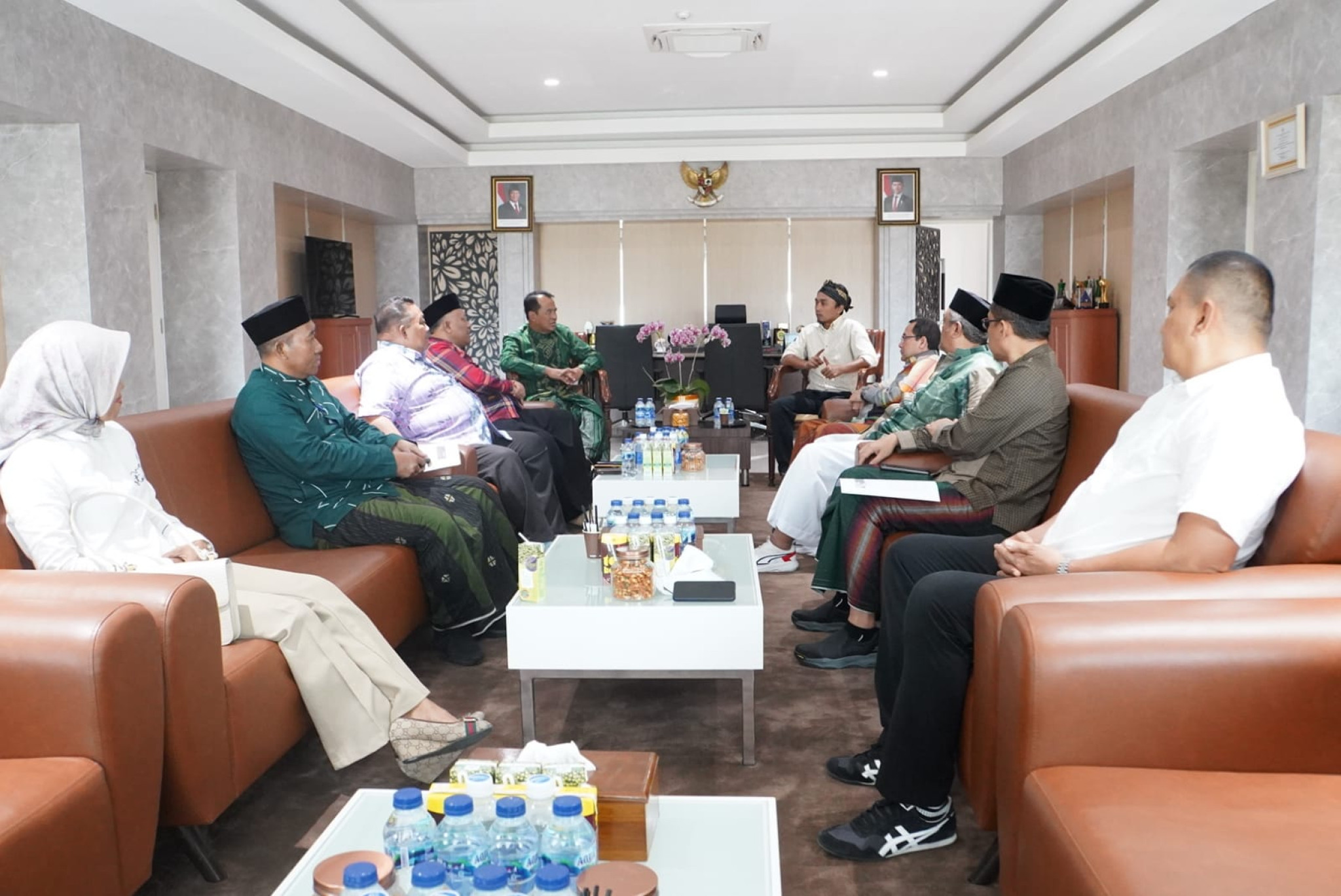 Sampul untuk Rock Legends Festival di Taman Candra Wilwatikta