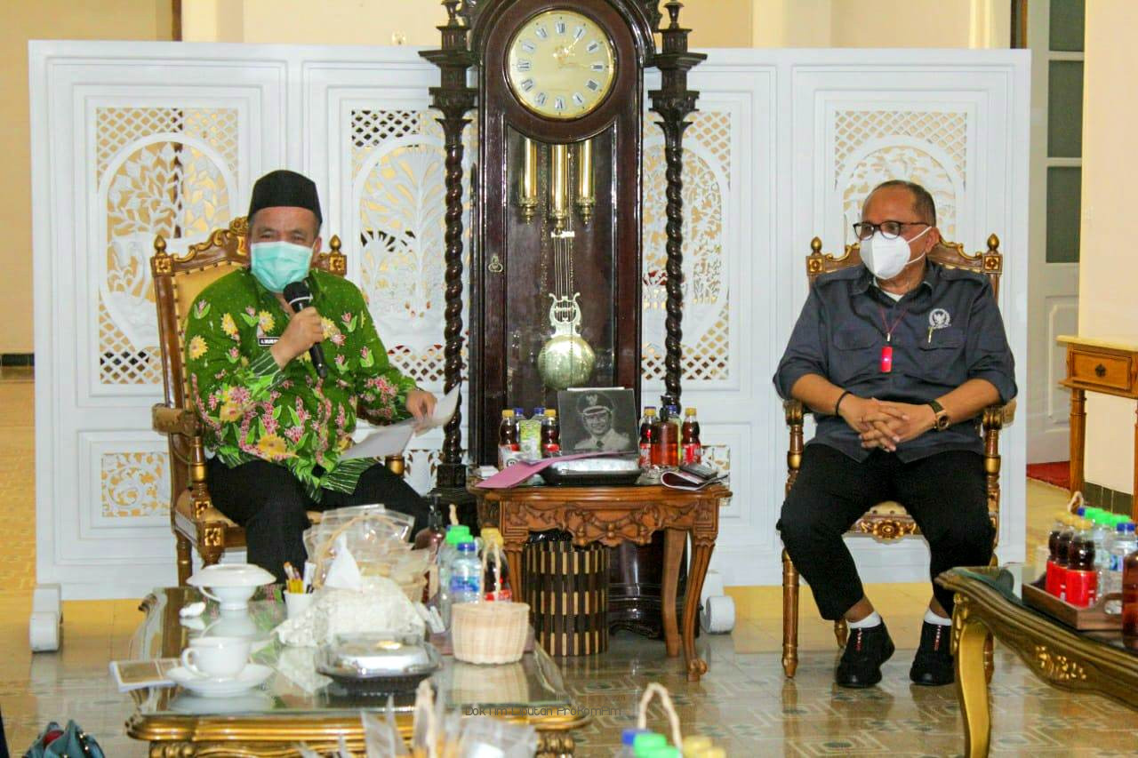  Terima Kunjungan Komisi II DPR RI, Wakil Bupati Sampaikan Keunggulan Layanan Kios e-Pak Ladi  